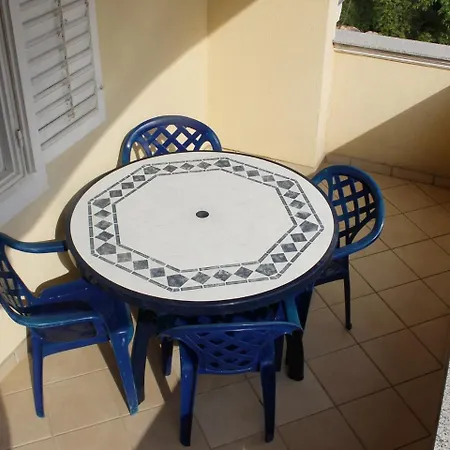 In Starigrad-paklenica 6785 Appartement *